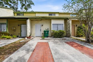 Building Photo - 423 Sand Lime Rd