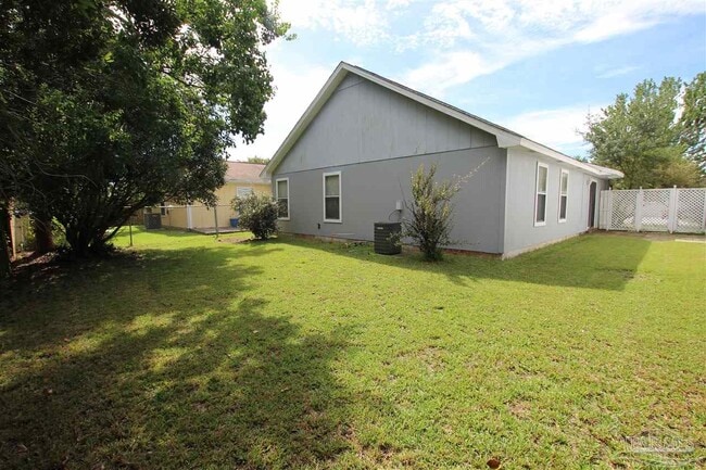 Building Photo - 1407 Sterling Point Dr