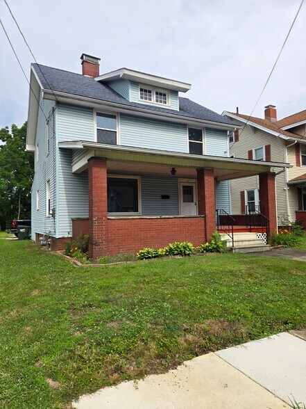 Building Photo - 1335 Highland Ct