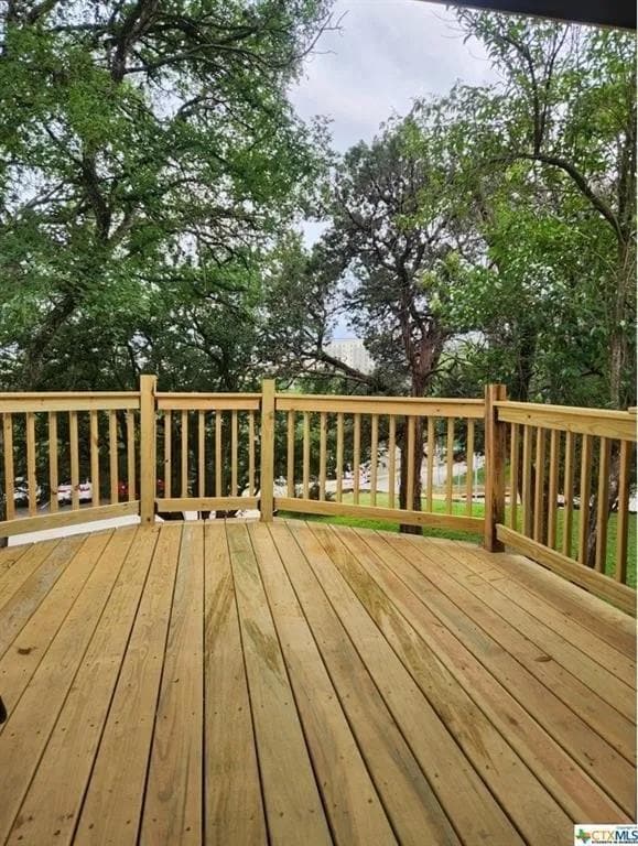 Building Photo - 305 Forest Dr