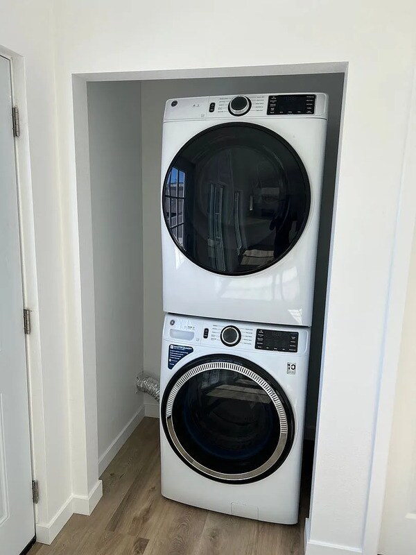 Building Photo - 2226 Conquista Ave