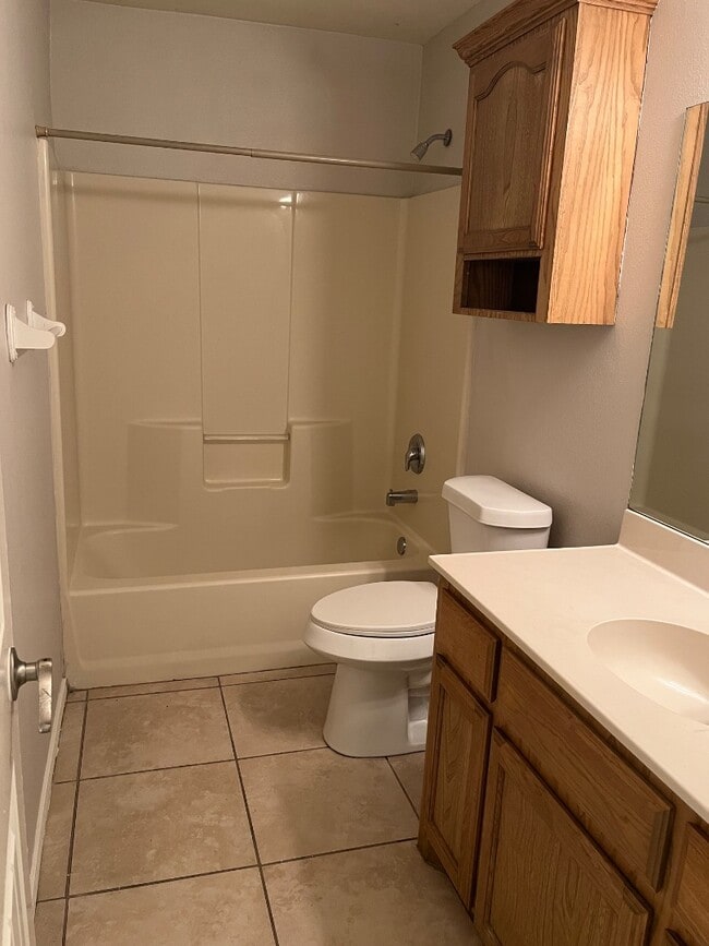 Building Photo - 20792 Alta Vista Ct