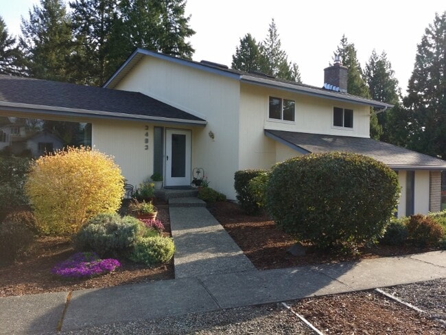 Building Photo - 3403 179th Ave NE