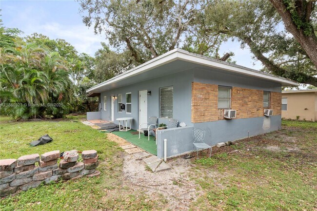 Primary Photo - 1050 SW 28th St