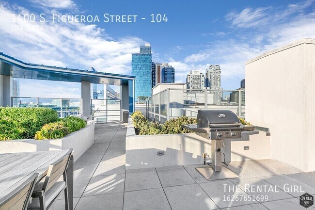 Building Photo - 1400 S Figueroa St