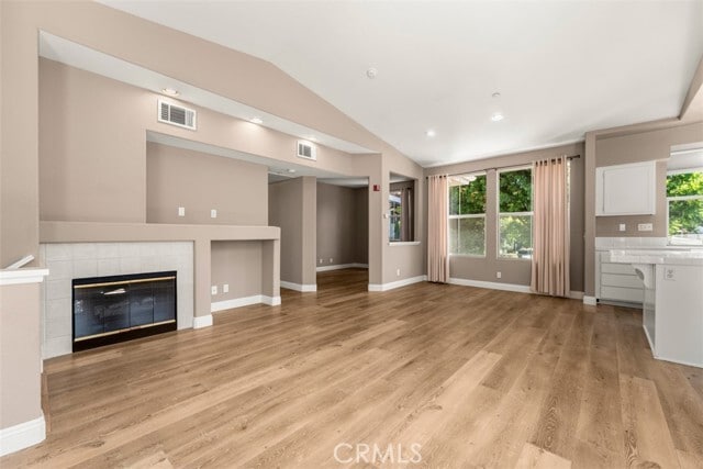 Building Photo - 306 Birch Grove