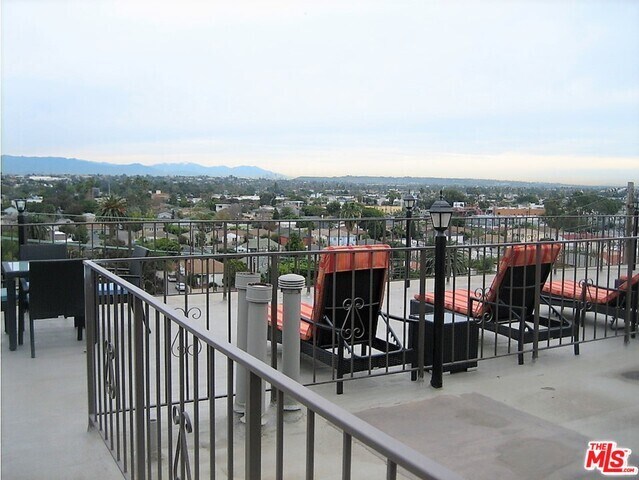 rooftop - 3111 4th St