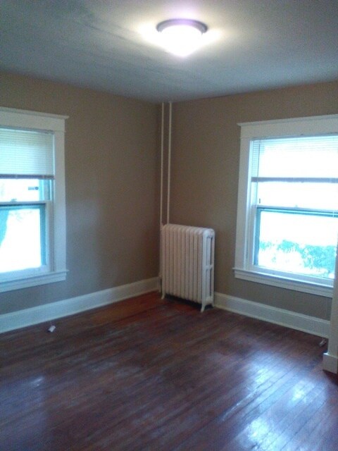 Building Photo - 5521 Gwynn Oak Ave- Large 5 bedroom 2 bath...