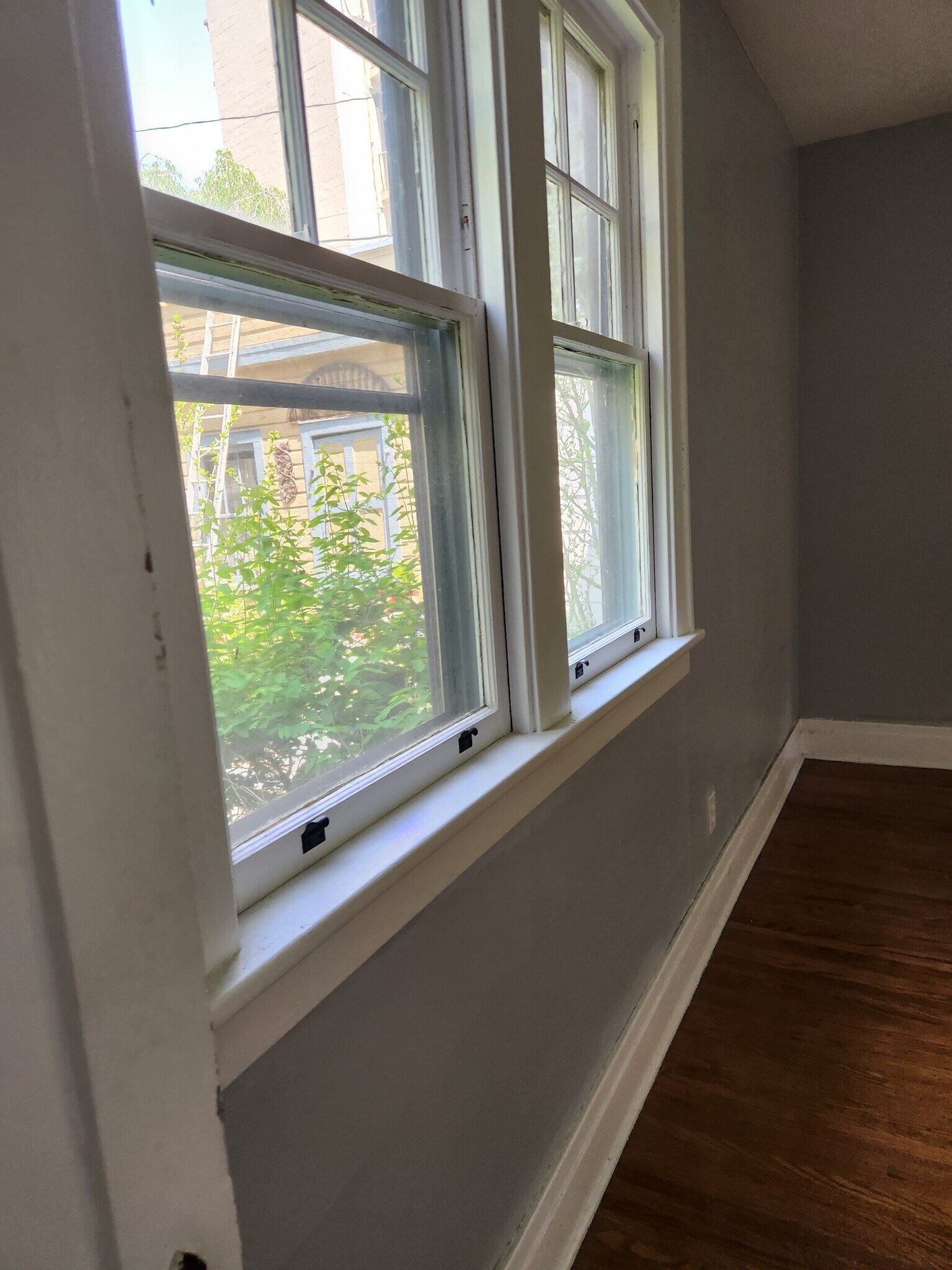 Building Photo - 45 Park St