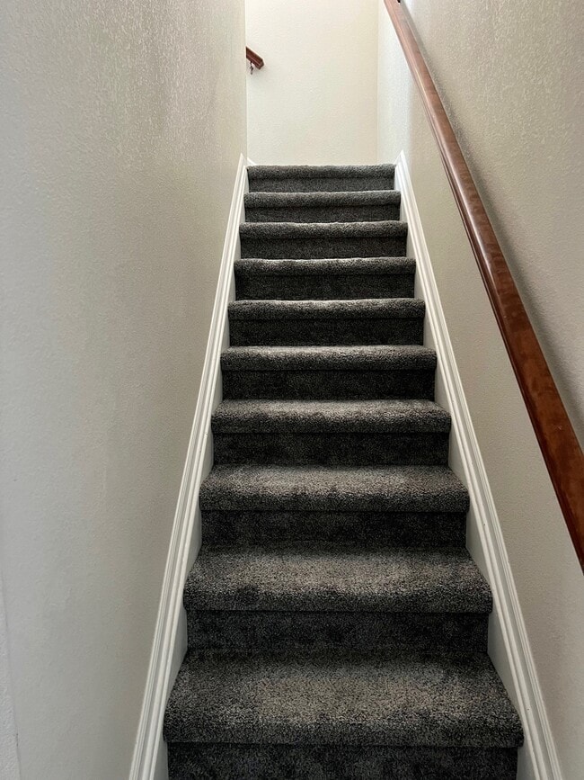 Building Photo - 12783 Leyden St