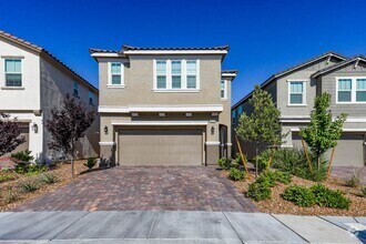 Building Photo - 5 Bedroom Home In Inspirada With Bed And F...