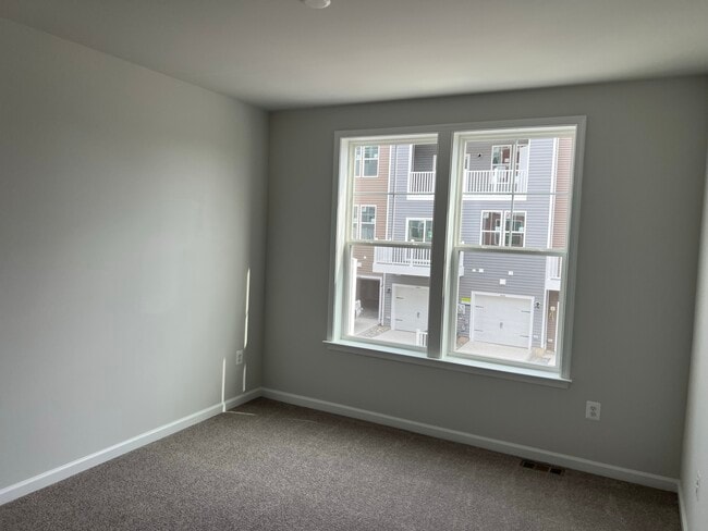 Building Photo - 9233 Magellan Pkwy