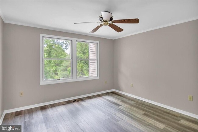 Building Photo - 518 Demoss Ct