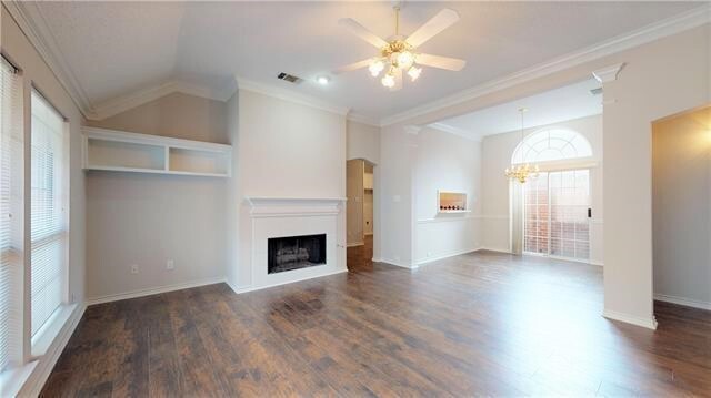 Building Photo - 402 Moss Hill Rd