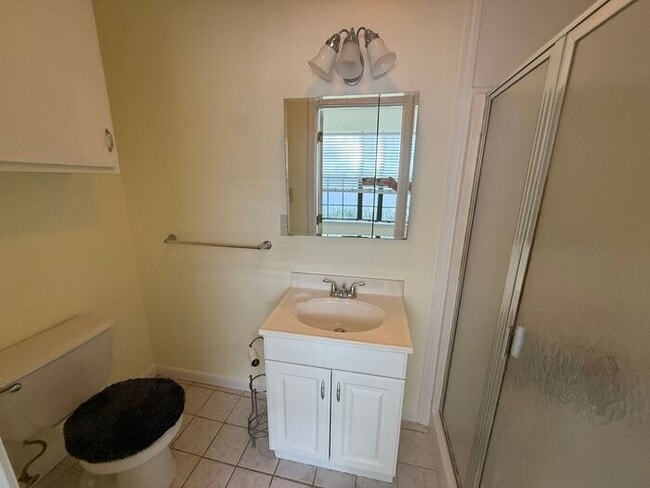 Building Photo - Gulf Breeze - Santa Rosa Shores - 3 bedroo...