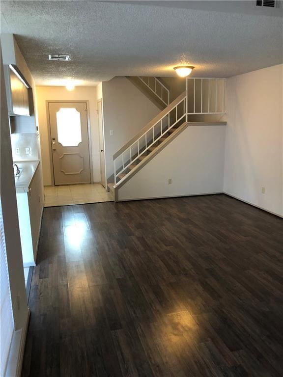 Building Photo - 8330 Fathom Cir