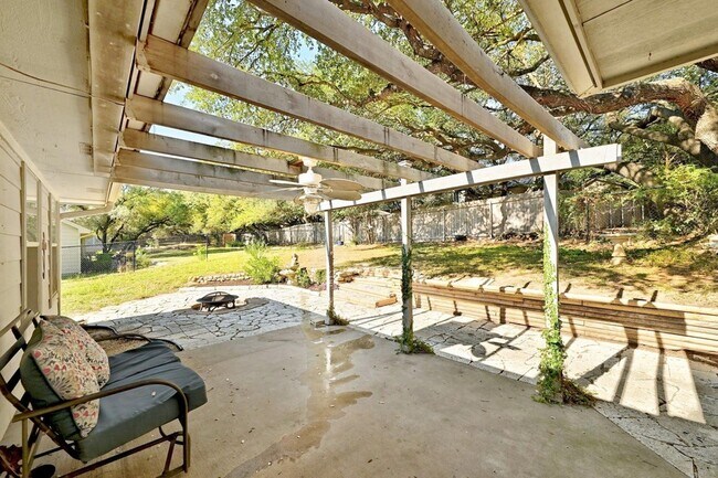 Building Photo - 212 Cargill Dr