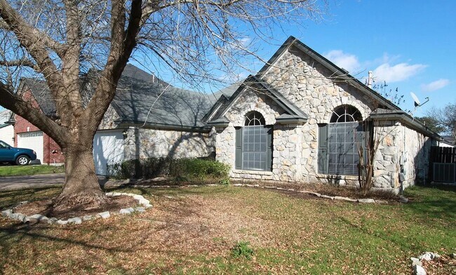 Street view 2 - 3312 Silk Oak Dr
