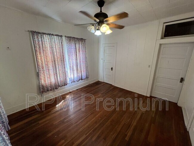 Building Photo - 4429 39th St