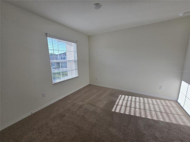 Building Photo - 1097 Blue Jay Dr