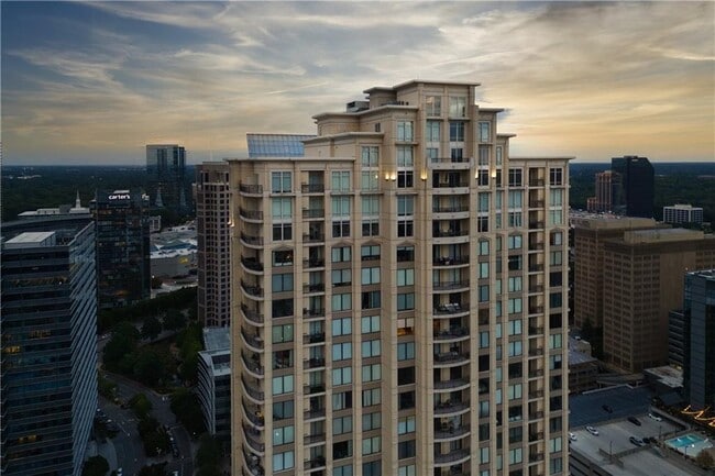 Building Photo - 3445 Stratford Rd NE