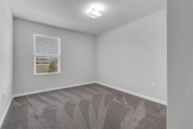 Building Photo - 5118 Adelaide Dr