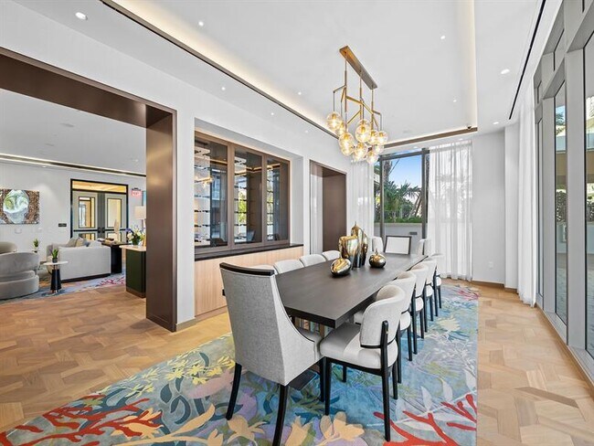 Building Photo - 153 N Seabreeze Blvd