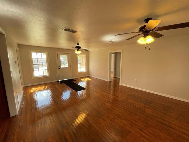 Building Photo - 1301 West Frey-