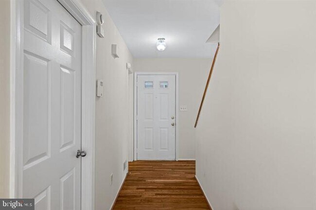 Building Photo - 3429 Lacrosse Ct