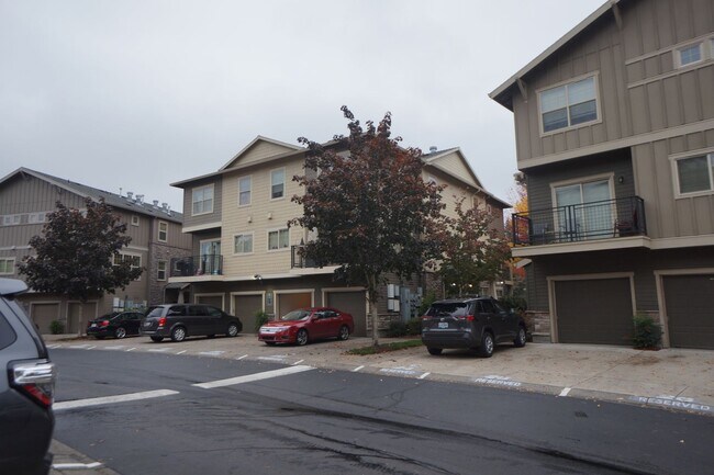Building Photo - Beaverton Luxury Condo - Tanasbourne area - APPLICATION PENDING