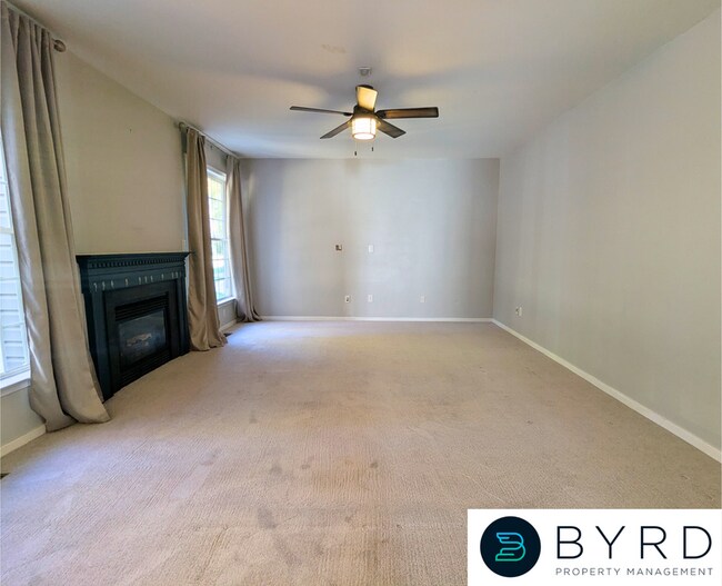 Building Photo - 7757 Hampton Green Dr