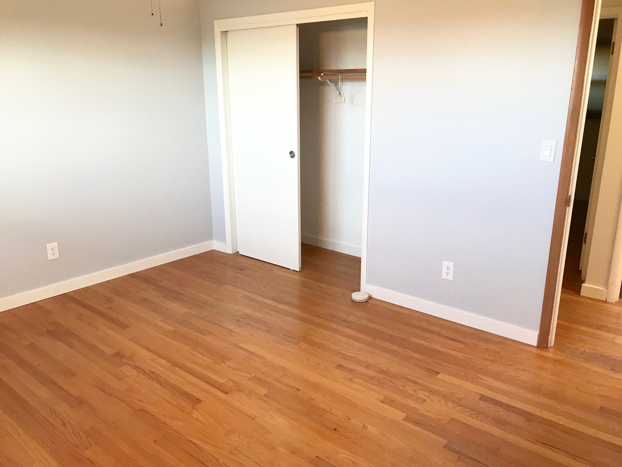 Master bedroom - 12815 NE Fremont St