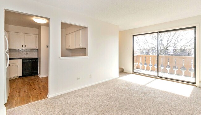 Building Photo - 19 Parkside Ct