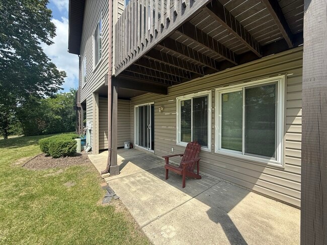 Building Photo - 7526 Bristol Ln