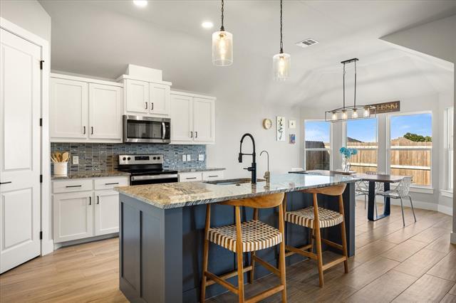Building Photo - 1136 Wild Rose