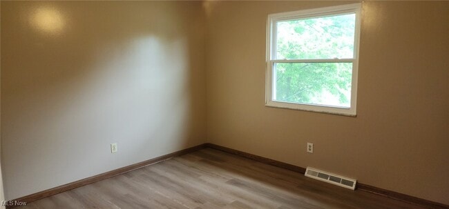 Building Photo - 6229 Kungle Rd
