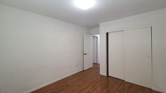 Building Photo - 3 Bedroom home in Southwest Las Vegas