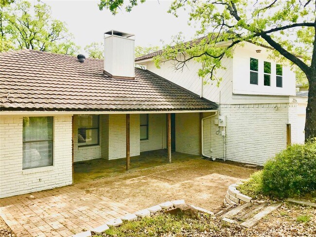 Building Photo - 509 Indian Creek Dr