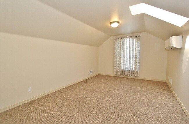 Building Photo - Your New Home Awaits in Bolder Creek! 4bed, 3 bath!! _ Pets Welcome.