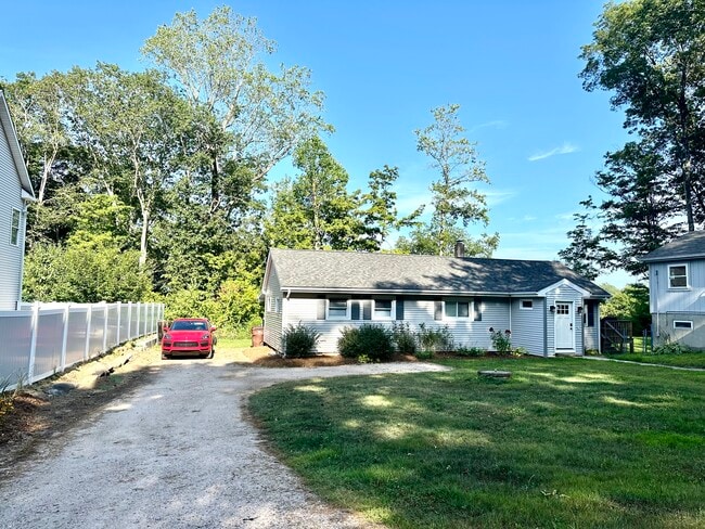 Primary Photo - 50 Clear Lake Manor Rd