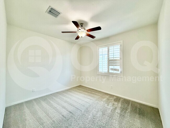 Building Photo - 251 E Wisteria Dr