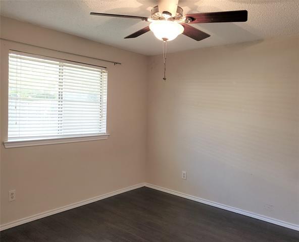 Building Photo - 4005 San Mateo Dr