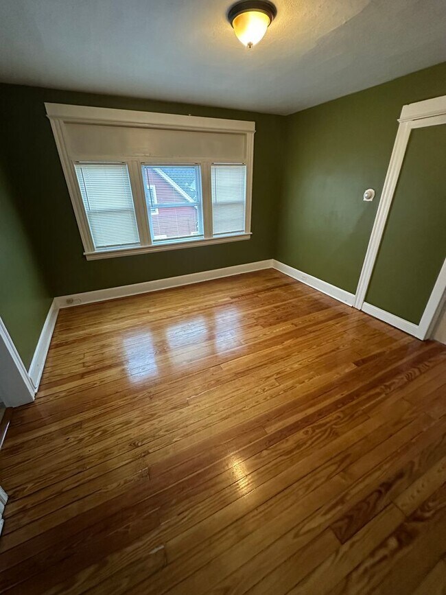 Building Photo - French St. 201-203