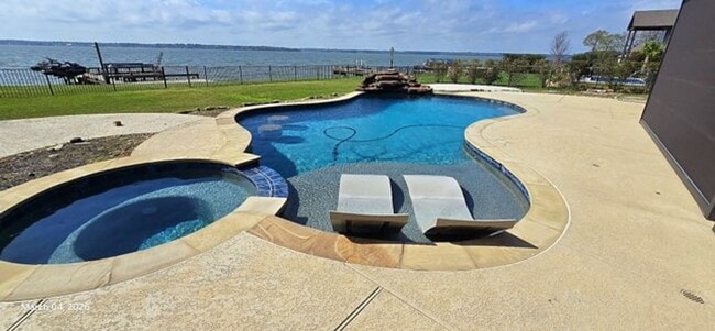 Building Photo - 127 Bridgewater