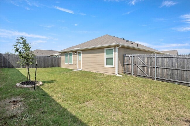 Building Photo - 11807 Marcellus Wy