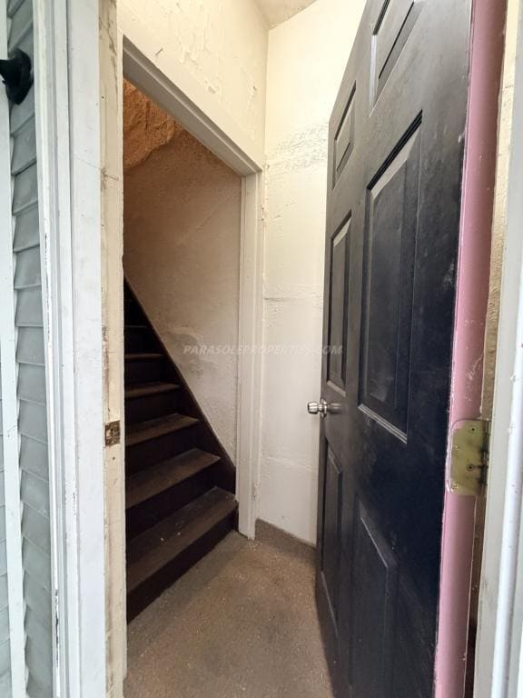 Building Photo - 60 Canaan St