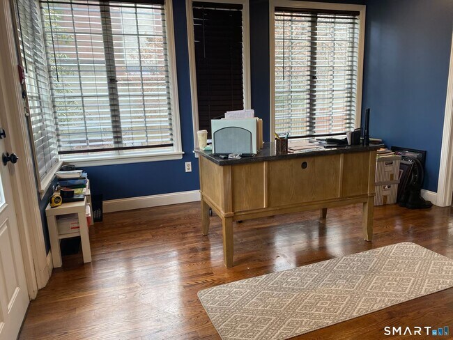 Building Photo - 155 Brooklawn Ave