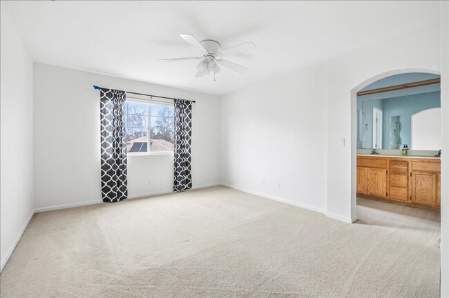 Building Photo - 3224 Via Verde Terrace