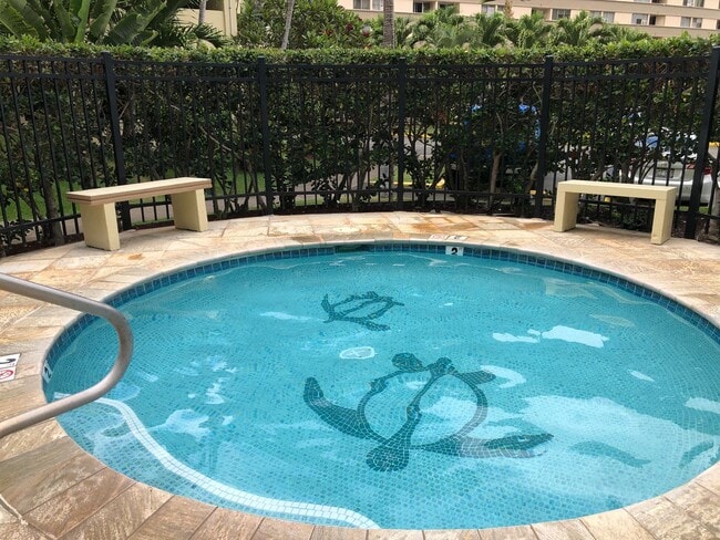 Building Photo - Century West 2 bedroom 2 bathroom 1 covere...