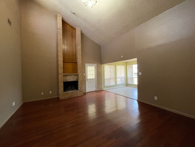 Building Photo - 3-Bedroom House for Rent in Killeen
